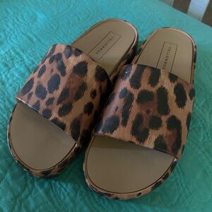 Yellow Box Leopard Print Slide Sandals